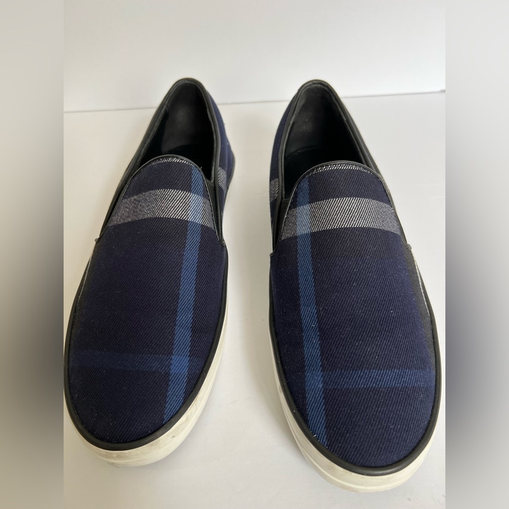 Burberry shoes